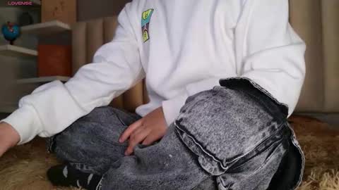     online show from 01/16/26, 12:09