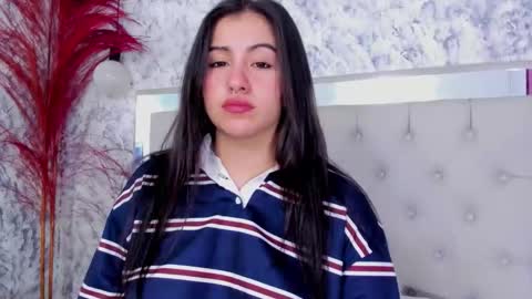 MEGAN  online show from 12/04/25, 11:19