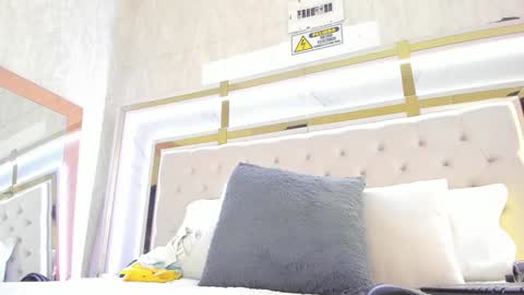 Snapshot of megan_rous2 chatting on 02/09/25, 03:00 megan online show from 02/09/25, 03:00