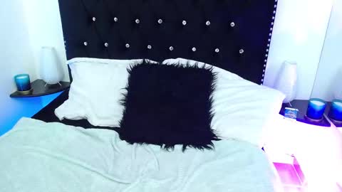 megan_saint online show from 09/11/25, 04:12