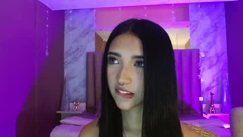 Snapshot of megan_saint chatting on 07/03/26, 02:12 megan_saint online show from 07/03/26, 02:12