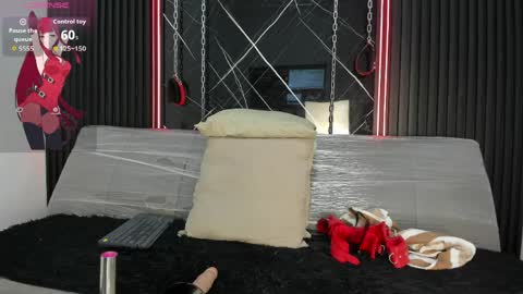 Megan Siner online show from 04/08/26, 12:16