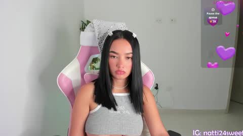 megan sweet online show from 12/18/25, 01:33