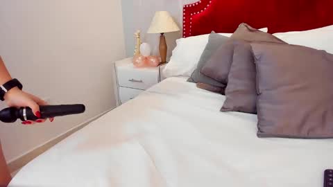 megan_sweet_1 online show from 02/13/25, 02:42