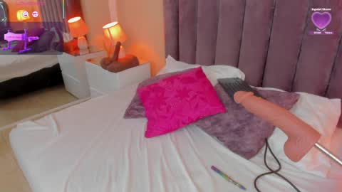  Megan  online show from 04/03/26, 12:58