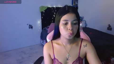 Carolina online show from 12/16/25, 02:05