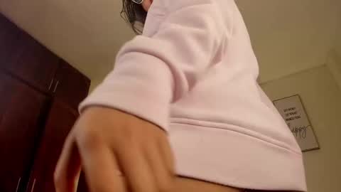 megan online show from 11/04/25, 04:33