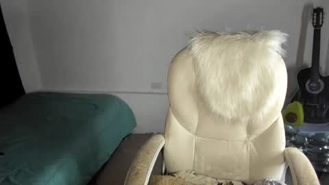 Megan online show from 01/21/25, 11:34