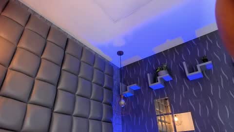 Megan online show from 03/06/25, 07:21