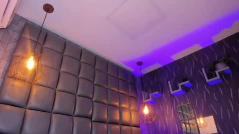 Megan online show from 09/16/25, 08:32