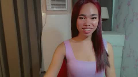 Snapshot of megan_younng chatting on 04/19/26, 06:10 MEGAN online show from 04/19/26, 06:10