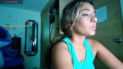 M E G A N   online show from 04/28/26, 02:27