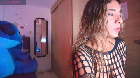 Snapshot of meganadriels96 chatting on 05/08/26, 09:20 M E G A N online show from 05/08/26, 09:20