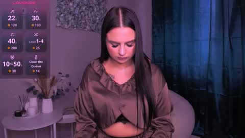 Meganberry online show from 10/24/25, 02:52