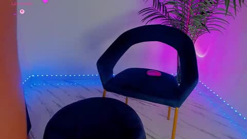 megancarlott_ online show from 03/10/26, 09:25