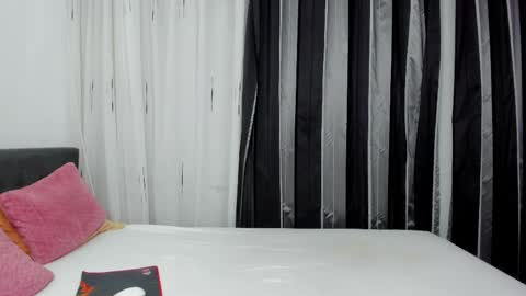 megancherrly online show from 03/11/26, 09:54