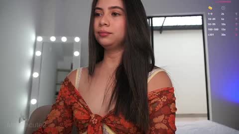 Luz -----OF mgluz2--- Next stream 1122024 1400Colombian time online show from 01/26/25, 06:48