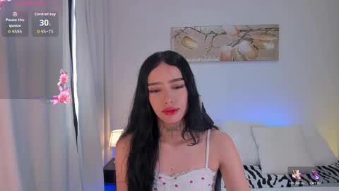 Snapshot of meganlake chatting on 05/30/26, 01:41 megan lake online show from 05/30/26, 01:41