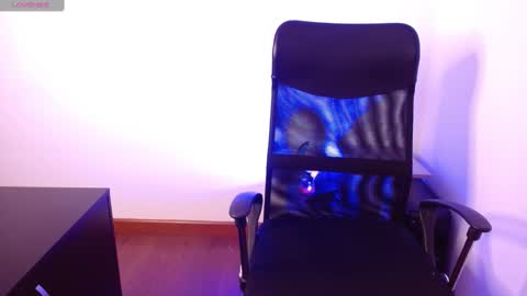 MEGAN online show from 02/14/25, 07:02