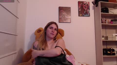 Snapshot of meganlk chatting on 02/23/26, 10:45 MEGAN online show from 02/23/26, 10:45