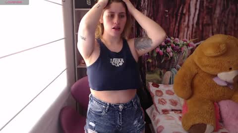 MEGAN online show from 04/01/26, 07:11