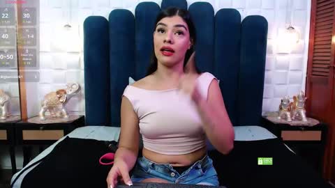 Snapshot of meganmistress_ chatting on 09/20/25, 11:55 MeganM online show from 09/20/25, 11:55