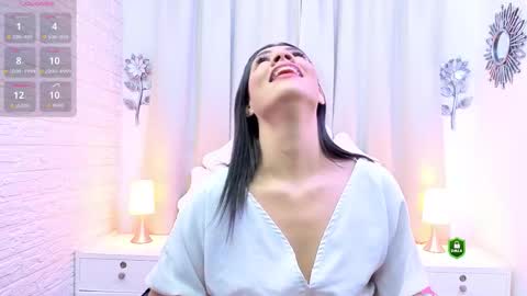 Snapshot of meganmistress_ chatting on 12/02/25, 04:46 MeganM online show from 12/02/25, 04:46