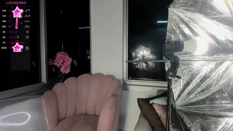 Mara online show from 12/20/24, 10:27