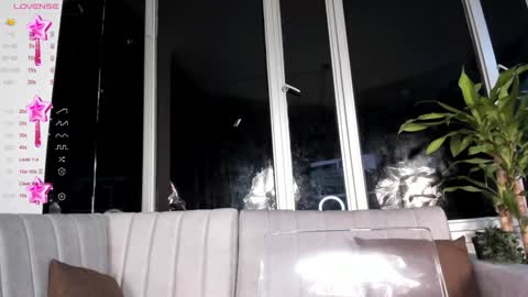 Mara online show from 01/18/25, 10:28