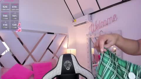 Megan  online show from 04/07/26, 08:53