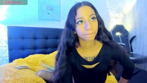 Snapshot of megannbabby chatting on 10/01/25, 02:17 online show from 10/01/25, 02:17