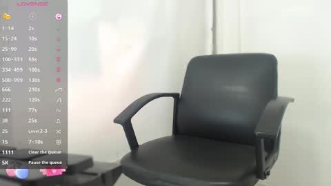 i am megan seduce me and lets fulfill all our naughty thoughts boss. model indepent online show from 01/28/25, 02:10