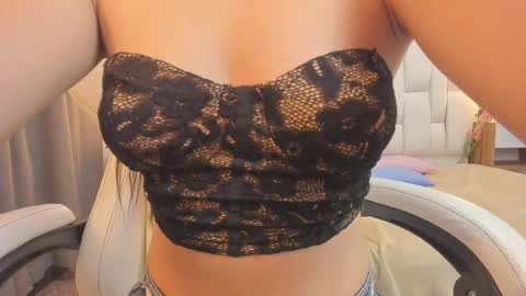Megan Queen online show from 04/21/26, 12:00