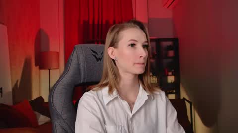 megan online show from 04/14/26, 05:30