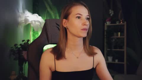 megan online show from 05/12/26, 05:32