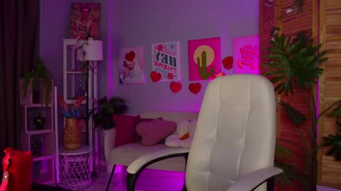 megan online show from 06/02/26, 05:48