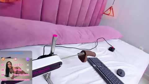 Megan  online show from 12/17/25, 07:53