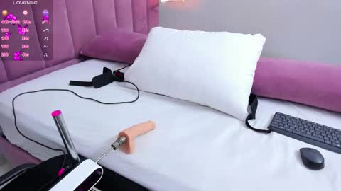 Megan  online show from 02/18/26, 07:32