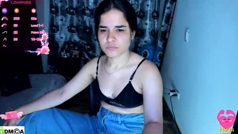 Megan Xue online show from 09/15/25, 06:02