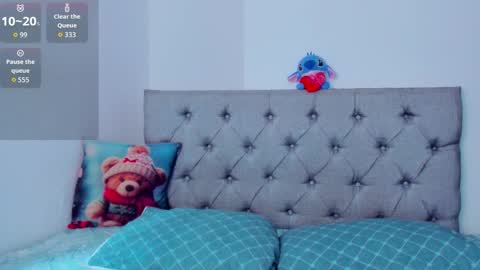 Snapshot of meganysammy chatting on 09/14/25, 03:00 megansammy online show from 09/14/25, 03:00