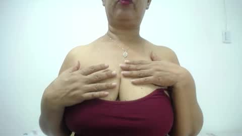 Snapshot of megatitsxxx chatting on 12/19/24, 10:34 milfpleasure online show from 12/19/24, 10:34