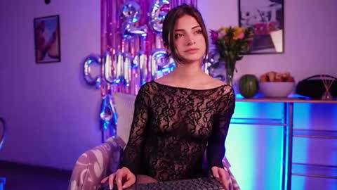 megga_bluee online show from 11/28/25, 11:07