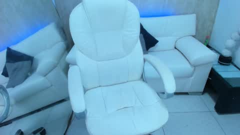 meggan online show from 01/16/25, 09:37