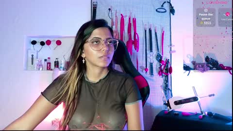Snapshot of meggan_greey chatting on 01/17/25, 04:49 Your best slave  online show from 01/17/25, 04:49