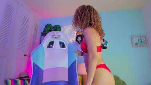 Snapshot of meggan_jade chatting on 02/08/25, 04:57 Meggan online show from 02/08/25, 04:57