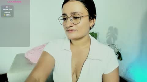 Meghan online show from 09/28/25, 05:24