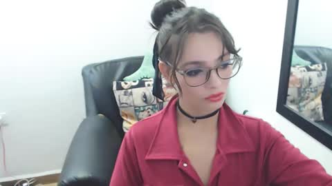 Snapshot of meghan_cherrys chatting on 03/04/25, 05:53 meghan online show from 03/04/25, 05:53