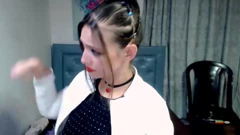 Snapshot of meghan_cherrys chatting on 02/18/26, 04:08 meghan online show from 02/18/26, 04:08