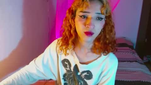 meghan_devil_ online show from 09/18/25, 06:15