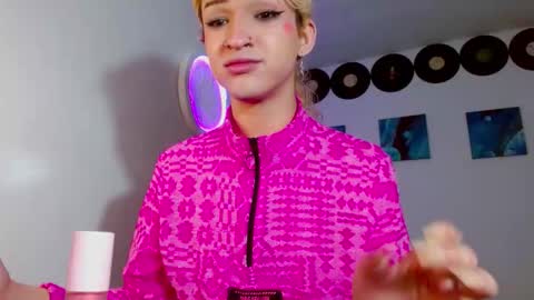 meghan_devil_ online show from 02/19/26, 07:26